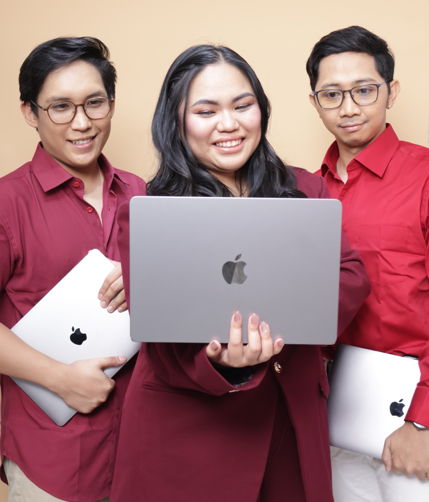 Rio Gonzales and her team, ready to build under your brand